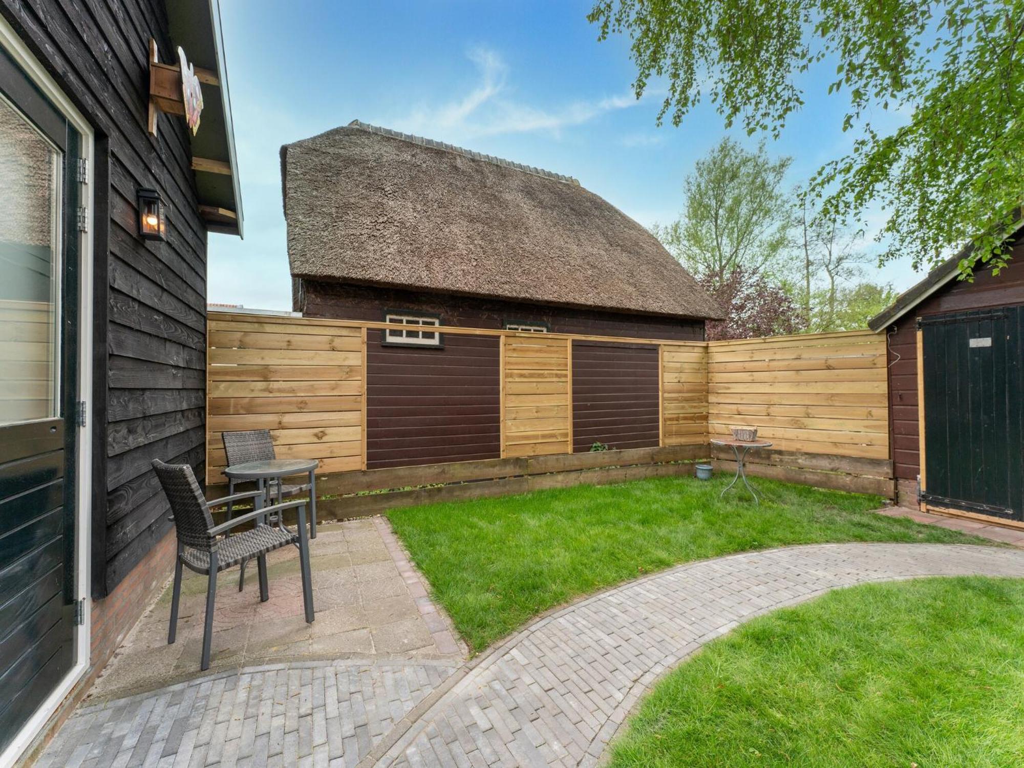 Lodge In Giethoorn With Breakfast Exterior foto